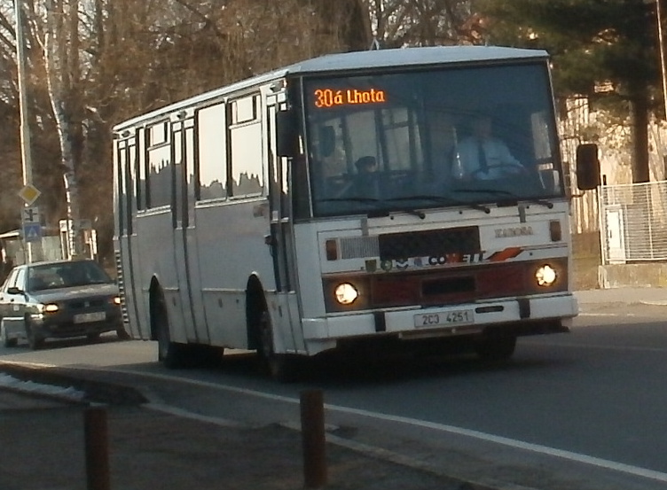Intersparbus(2C3 4251) V Měšicích (4.3.2011)